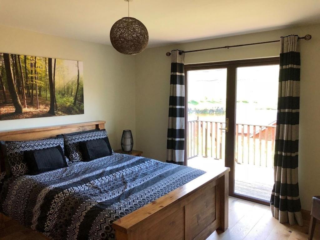 Lochside Lodge Glengoulandie Kültér fotó